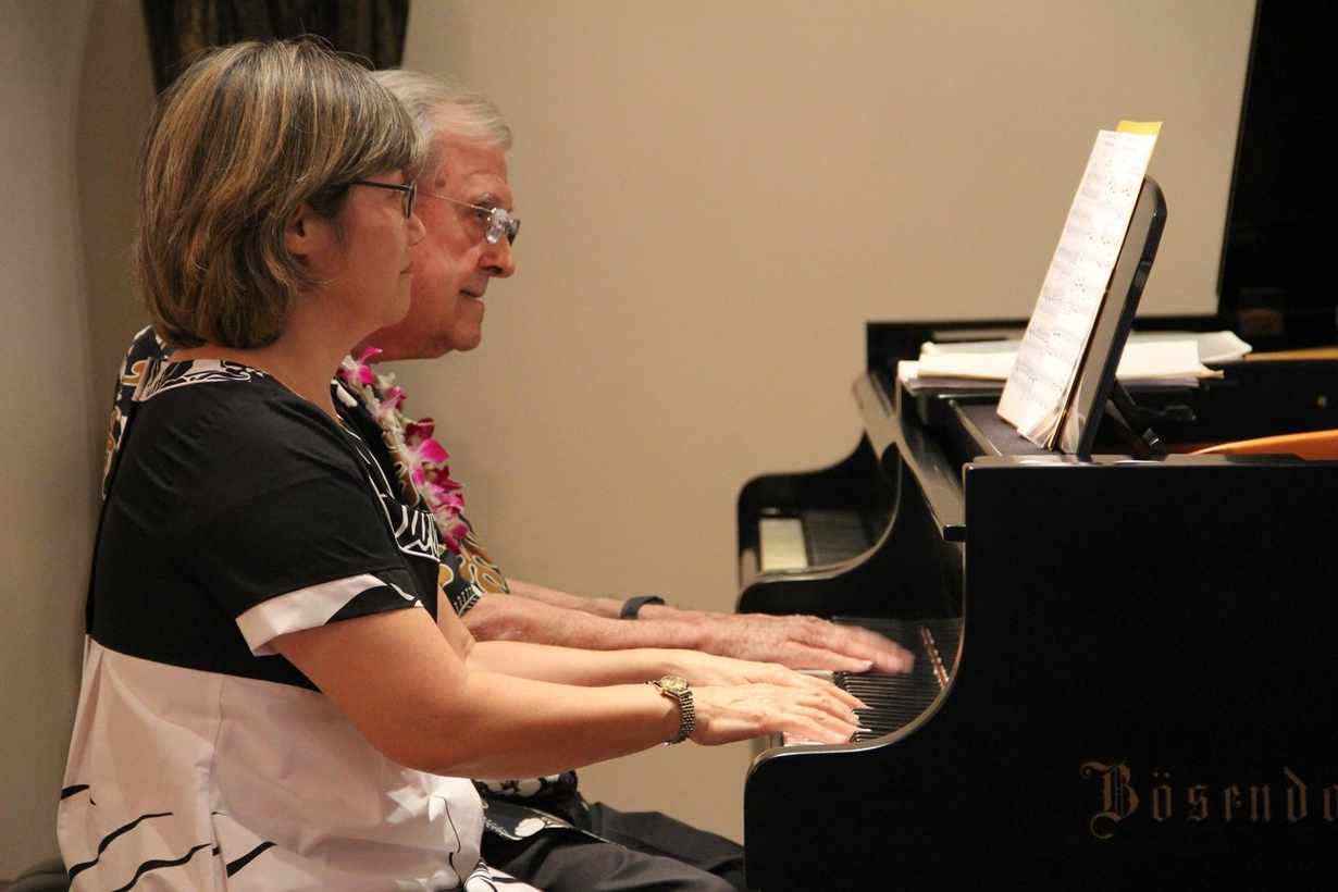 lyddons playing during their 2013 concert