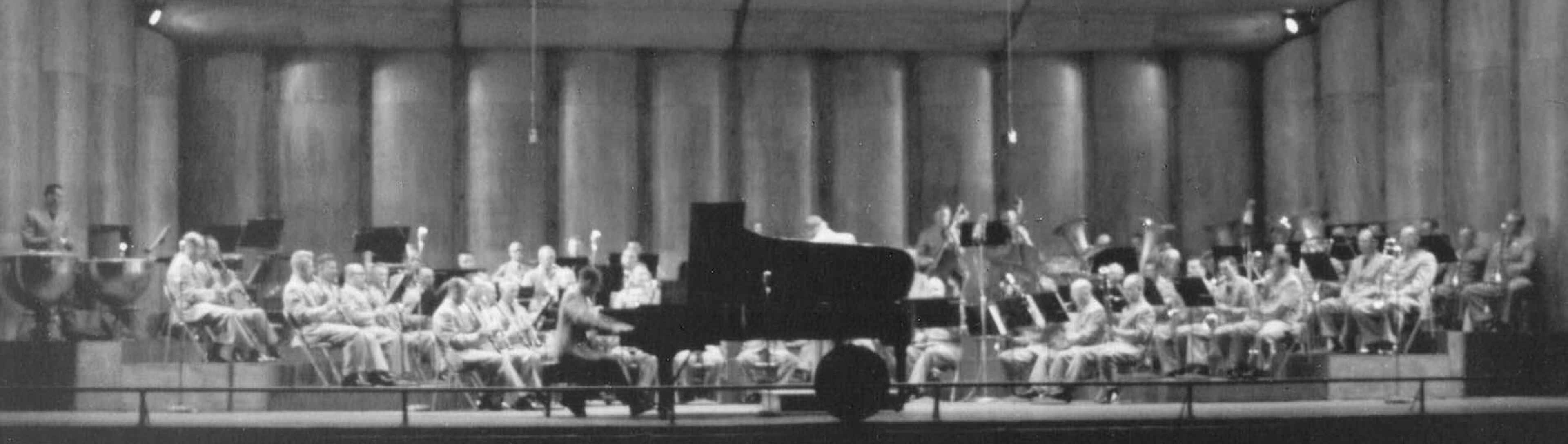 paul lyddon playing in concert with
    the us army band